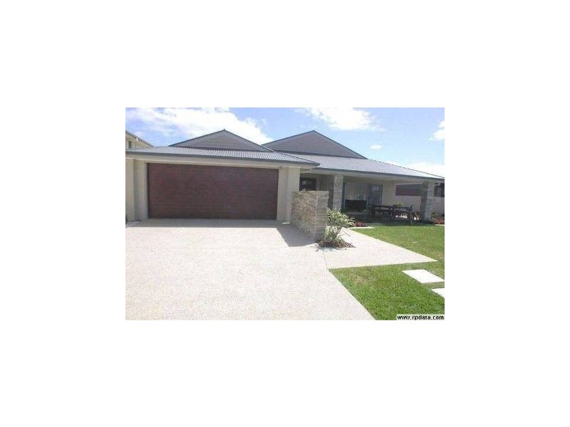 70 Southaven Drive, Helensvale QLD 4212