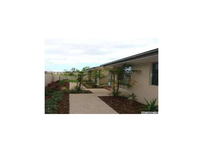 70 Southaven Drive, Helensvale QLD 4212