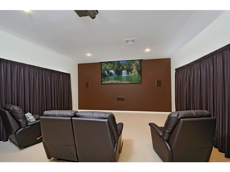 37 Bertana Drive, Mudgeeraba QLD 4213