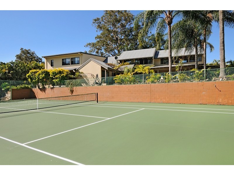 6 Duke Court, Tallai QLD 4213