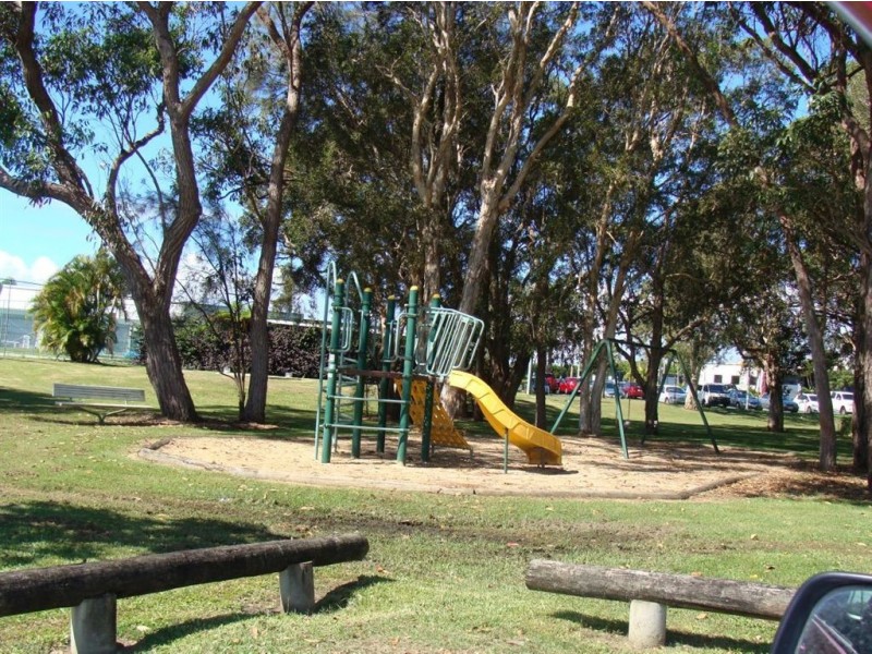 5/14 Oceanic Drive, Mermaid Waters QLD 4218