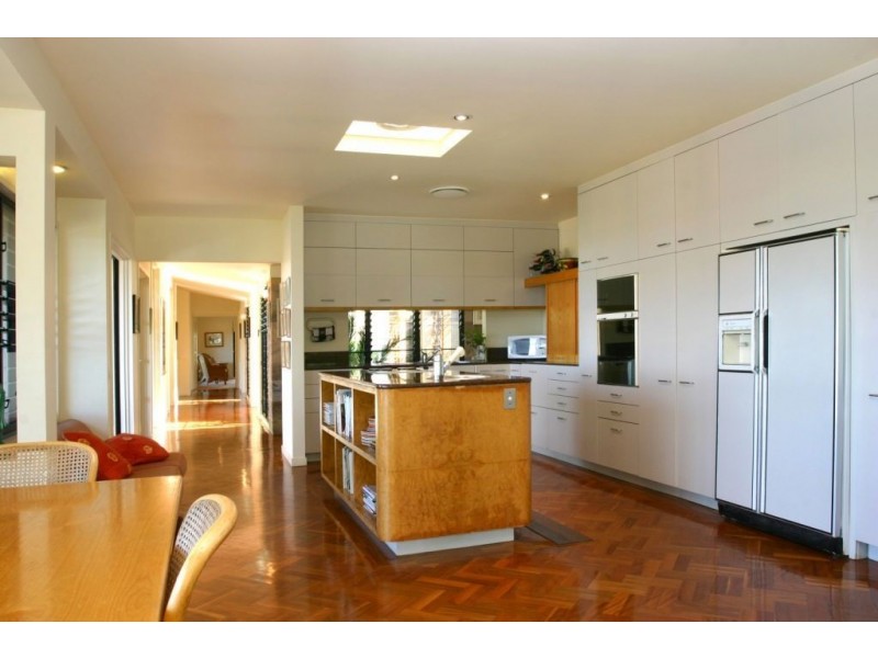 26B Uplands Drive, Parkwood QLD 4214