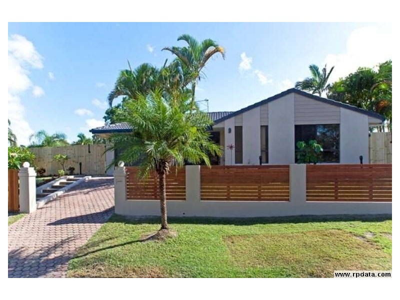 9 Saraji Street, Worongary QLD 4213