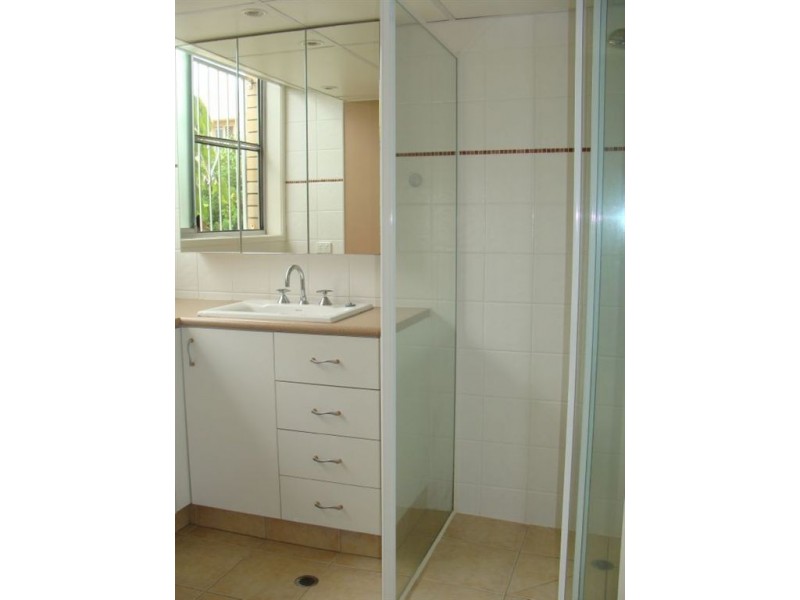 3/6 Garden Street, Southport QLD 4215