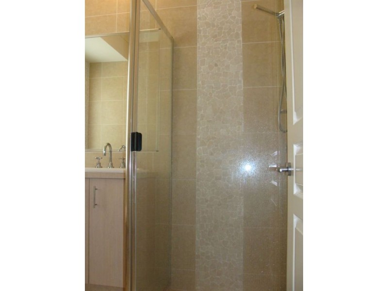 3 Casuarina Street, Molendinar QLD 4214