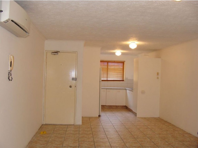 3/27 White Street, Southport QLD 4215