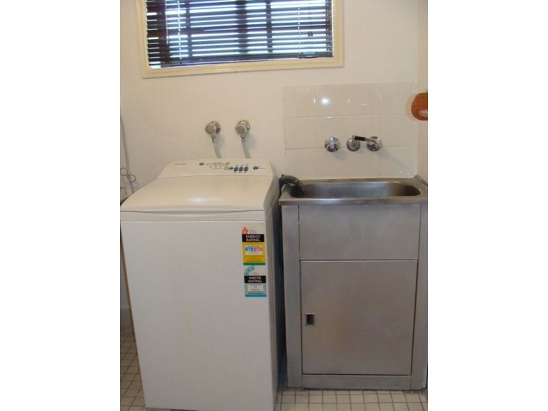 3/27 White Street, Southport QLD 4215