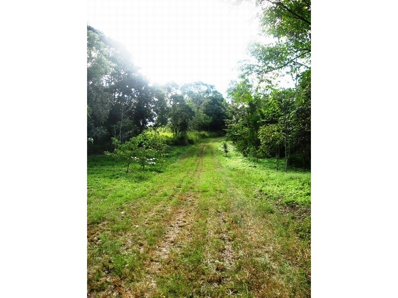 1  RP708170 Bates, Strathdickie QLD 4800