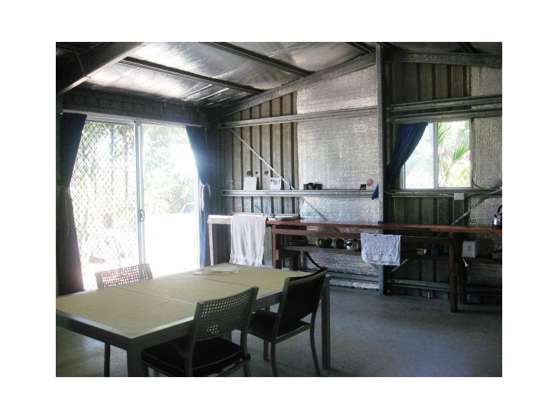 1  RP708170 Bates, Strathdickie QLD 4800