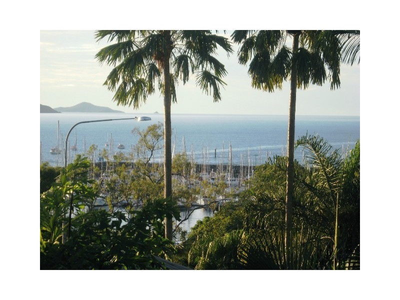 2 RP721280 Airlie Cresent, Airlie Beach QLD 4802