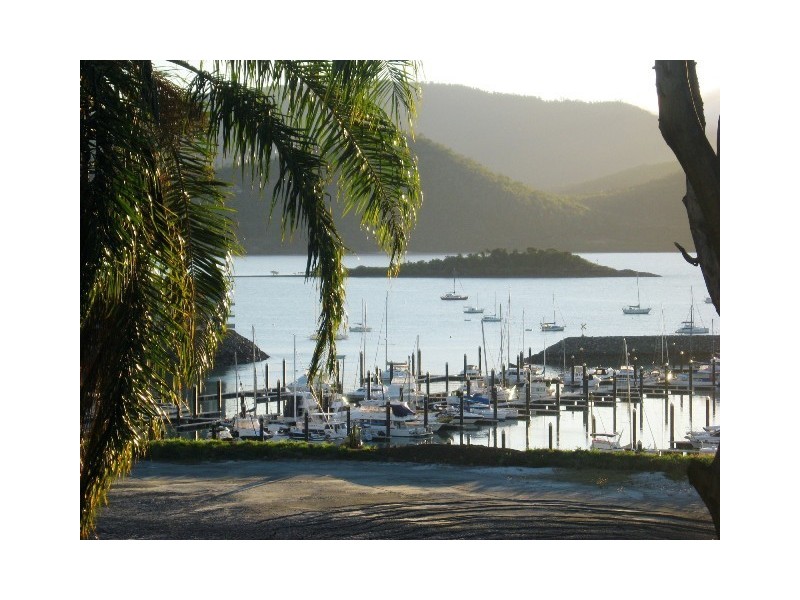 2 RP721280 Airlie Cresent, Airlie Beach QLD 4802
