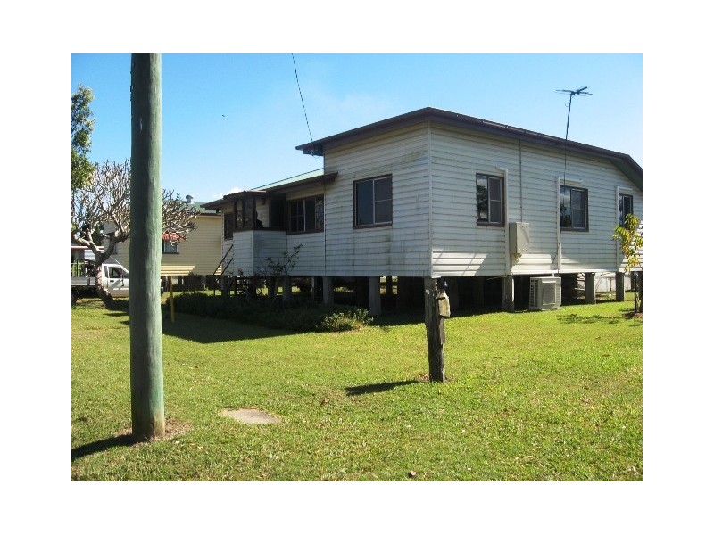 25 Ruge, Proserpine QLD 4800