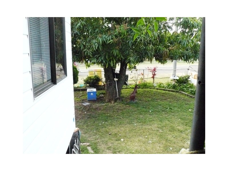 31 Fifth, Scottville QLD 4804