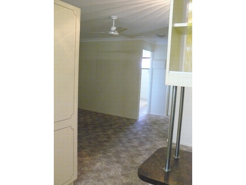 2/11 Marathon, Proserpine QLD 4800