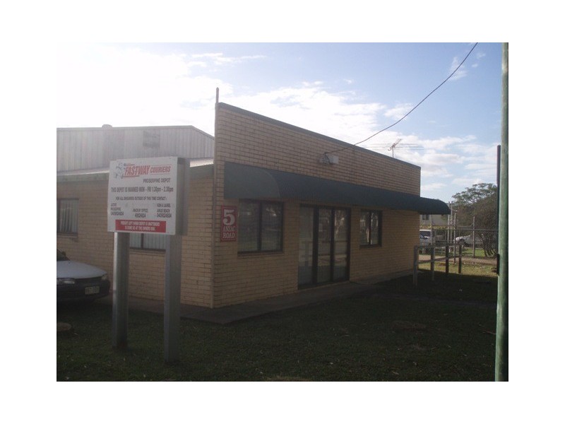 5 Anzac Road, Proserpine QLD 4800