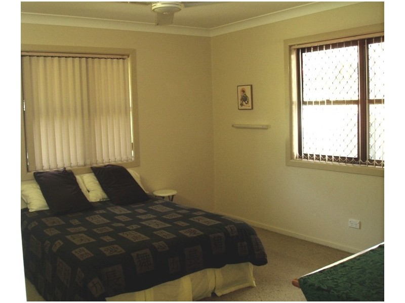 29 Montrose Road, Taringa QLD 4068