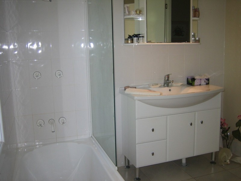 17 Greycliffe Street, Mount Gravatt East QLD 4122