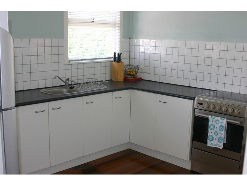 33 Almay St, Kenmore QLD 4069