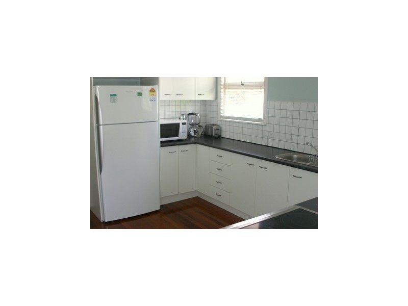 33 Almay St, Kenmore QLD 4069