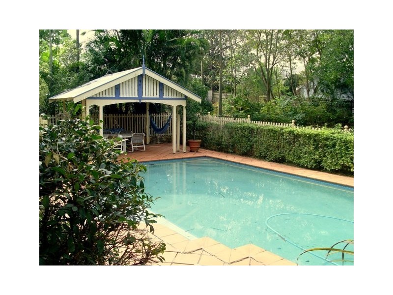 17 Bulimba Street, Bulimba QLD 4171