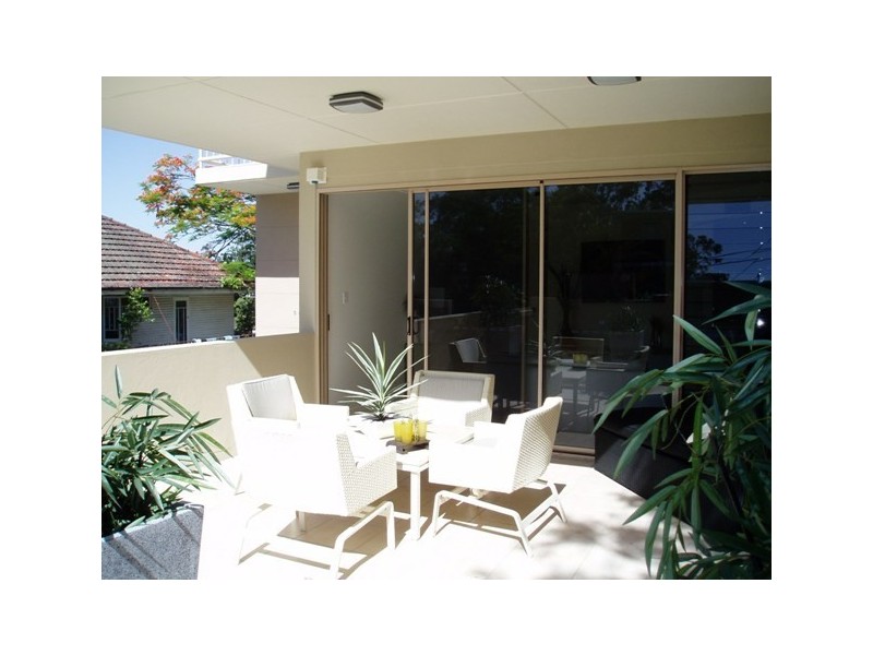 1-8/76 Durham Street, St Lucia QLD 4067