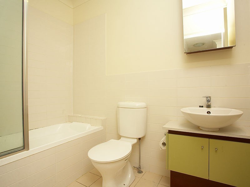 8 Soudan, Toowong QLD 4066