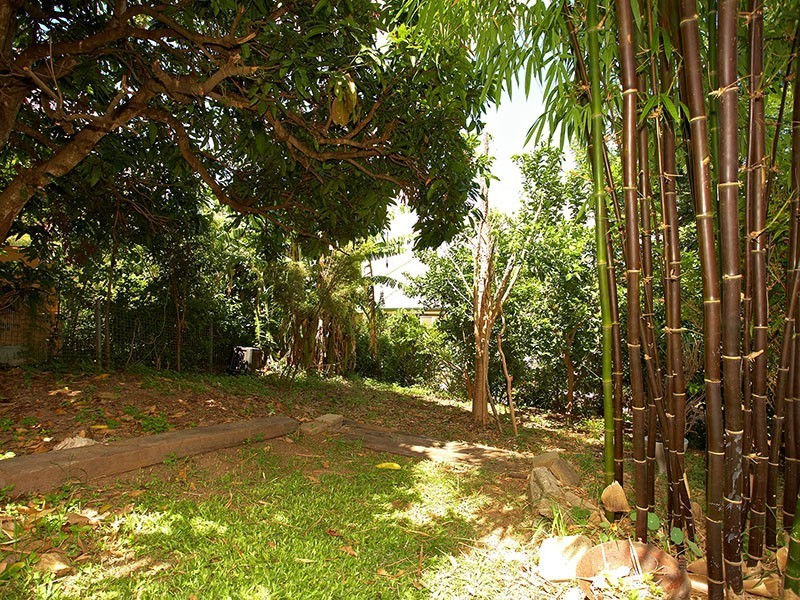 7 Usher Street, Indooroopilly QLD 4068