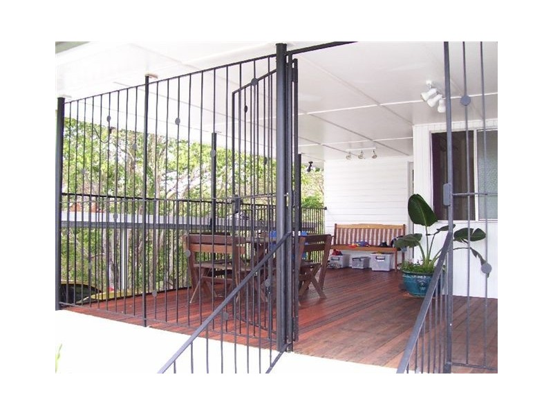 94 Boundary Road, Indooroopilly QLD 4068