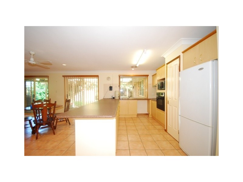 24 Crestwood Pl, Moggill QLD 4070