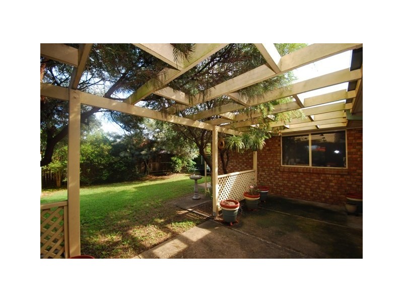 24 Crestwood Pl, Moggill QLD 4070