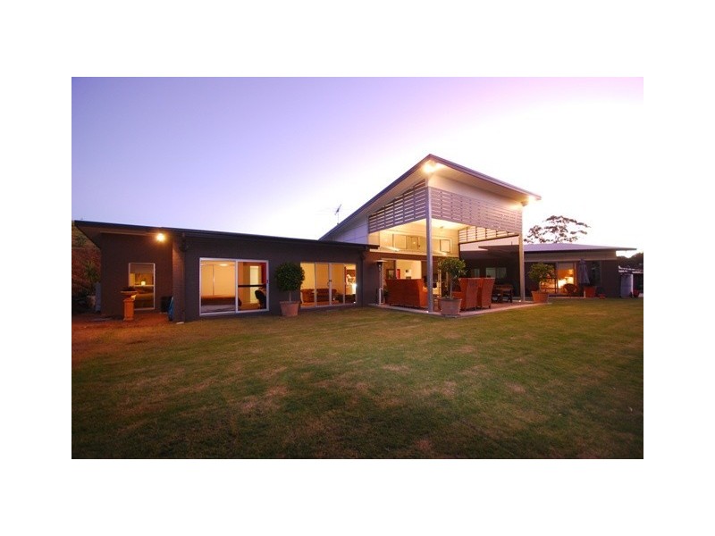 24 Olivia Pl, Pullenvale QLD 4069