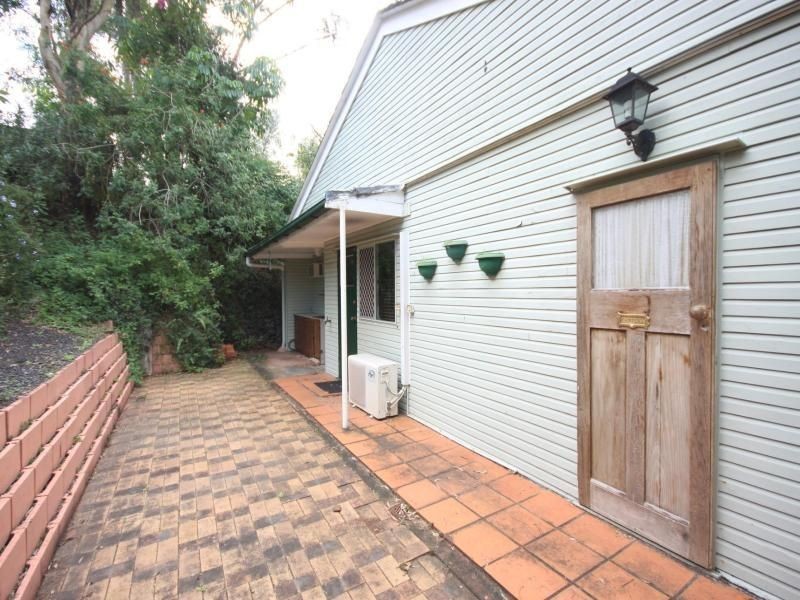 1/33 Kate Street, Indooroopilly QLD 4068