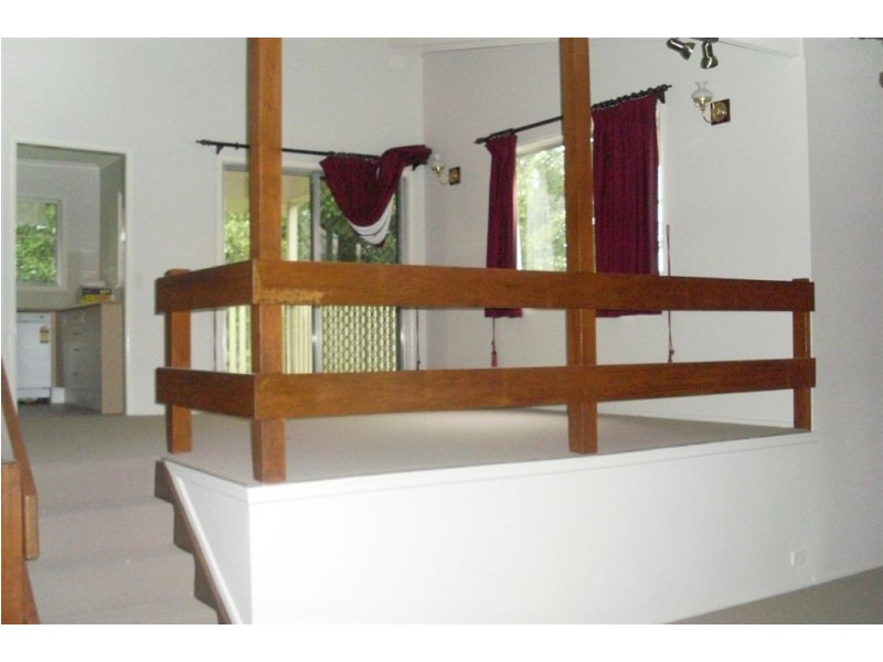 72 Dobell Street, Indooroopilly QLD 4068