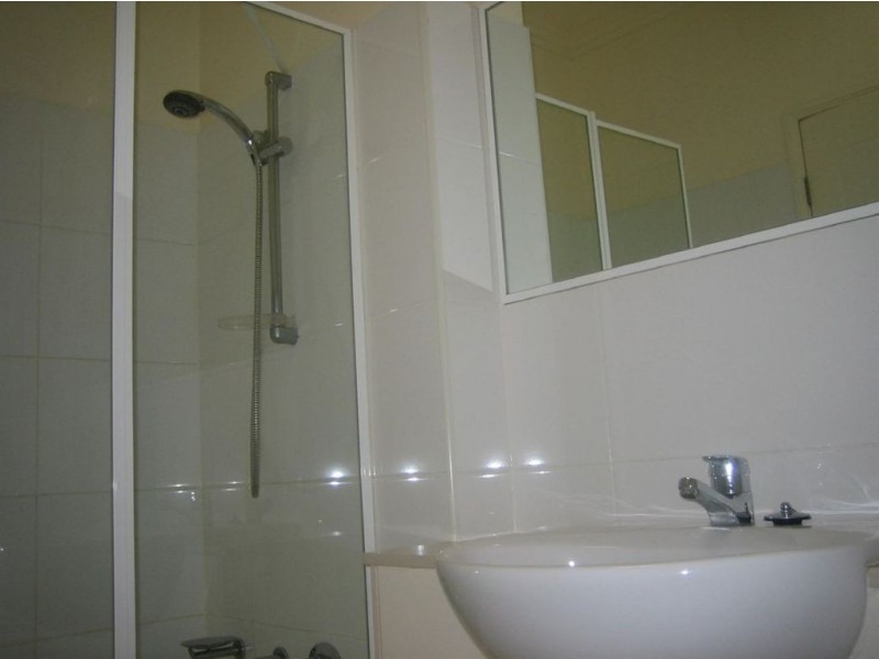 3/34 Foxton Street, Indooroopilly QLD 4068