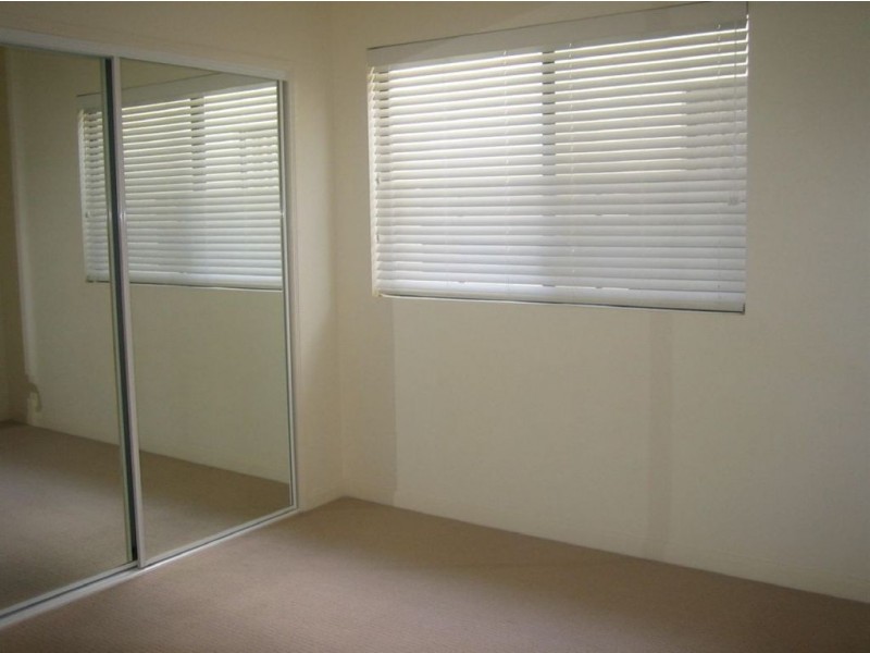 3/34 Foxton Street, Indooroopilly QLD 4068