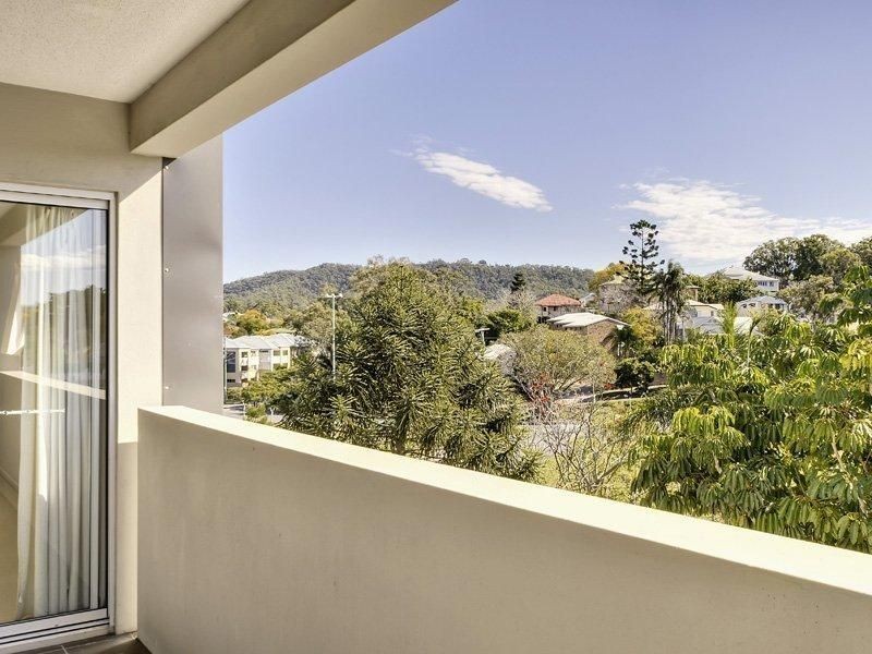 8/8 Underhill Avenue, Indooroopilly QLD 4068