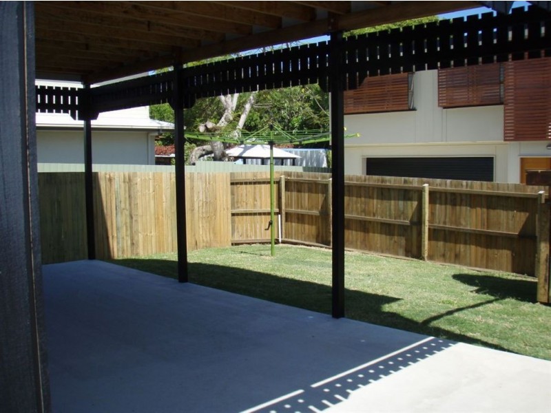 28 Hill Parade, Clontarf QLD 4019