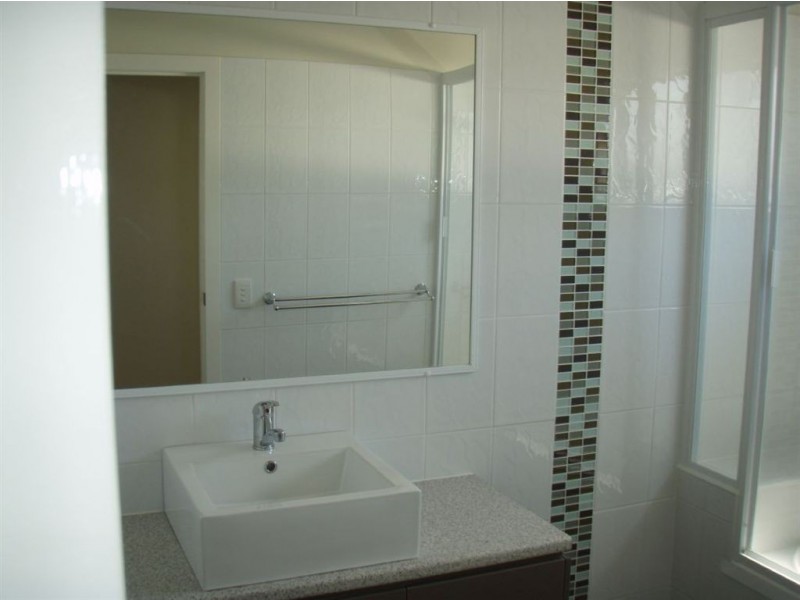 28 Hill Parade, Clontarf QLD 4019