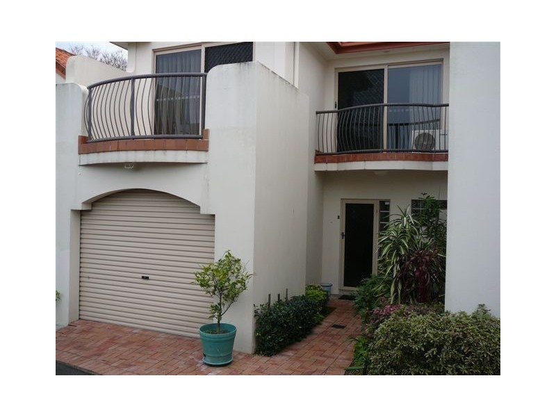 2/22 Aldridge Street, Auchenflower QLD 4066