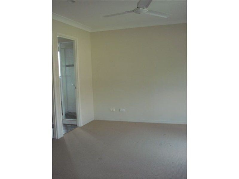 55a Lagoon Crescent, Bellbowrie QLD 4070