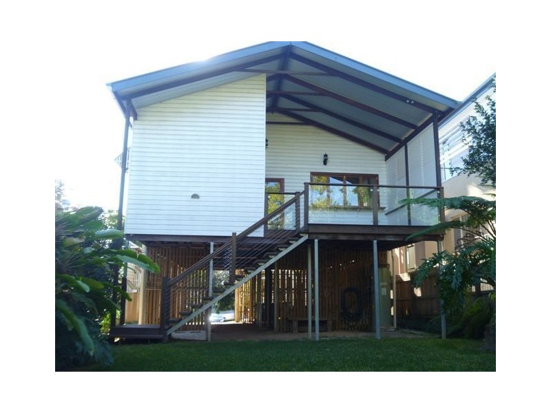 62 Thorpe Street, Indooroopilly QLD 4068