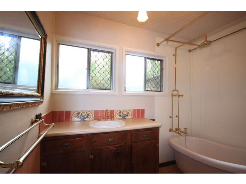 1/33 Kate Street, Indooroopilly QLD 4068