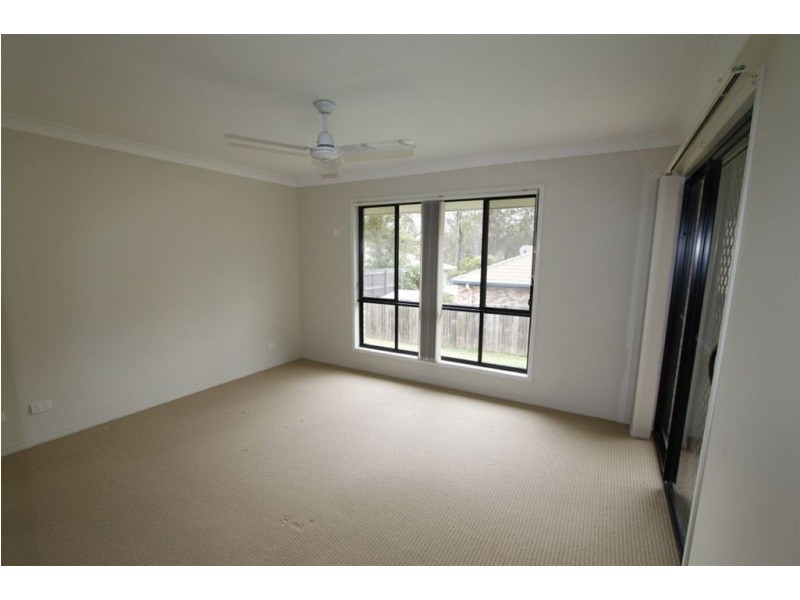 55a Lagoon Cres, Bellbowrie QLD 4070
