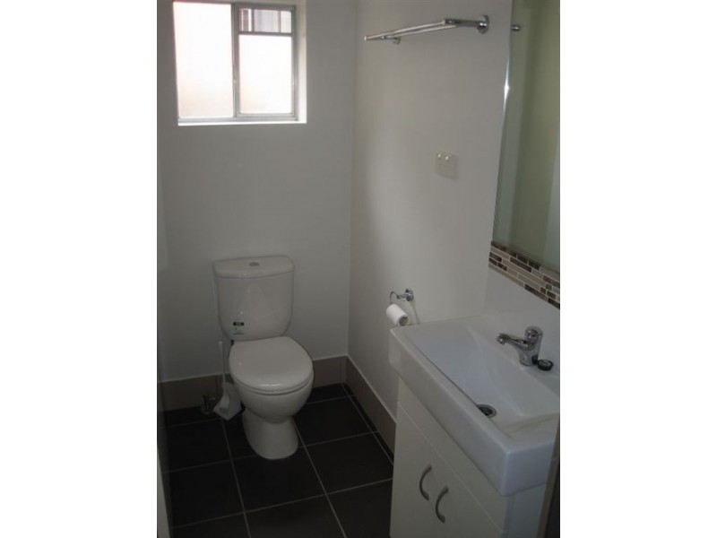 2/14 Alpha Street, Taringa QLD 4068