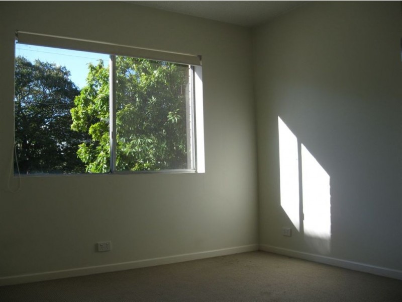 2/14 Alpha Street, Taringa QLD 4068