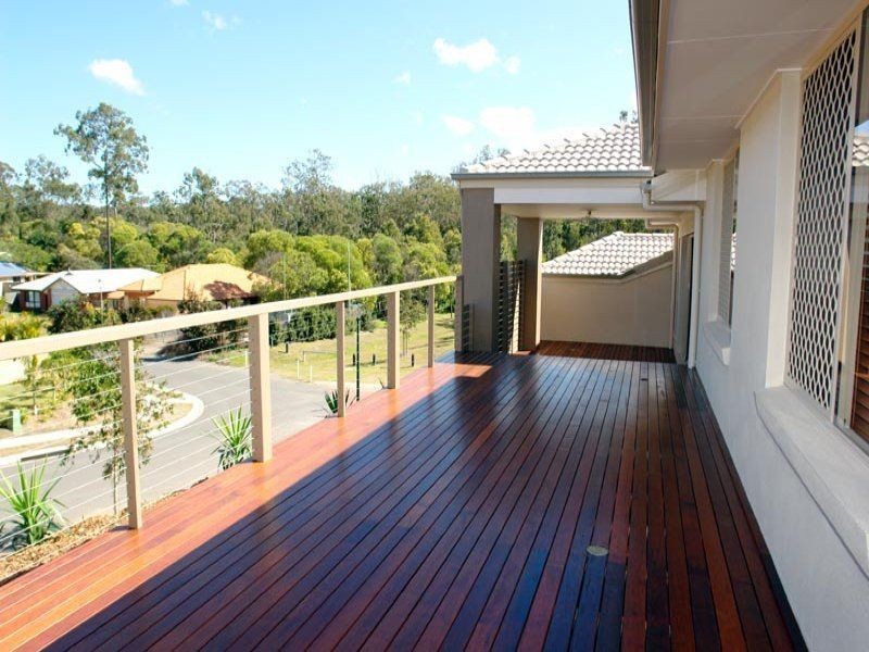 1 Yaggera Pl, Bellbowrie QLD 4070