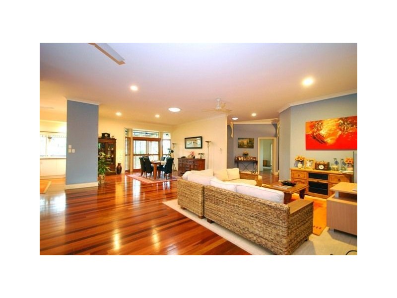 56 Curtis Place, Anstead QLD 4070