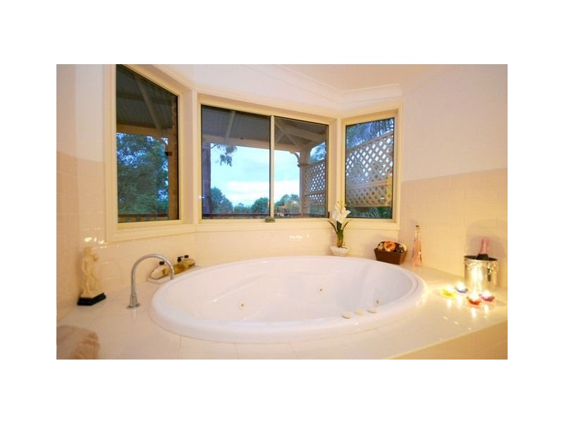 56 Curtis Place, Anstead QLD 4070