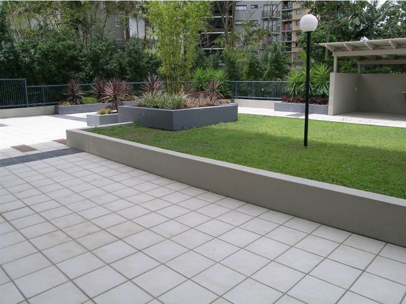 2/19 Thorn St, Kangaroo Point QLD 4169