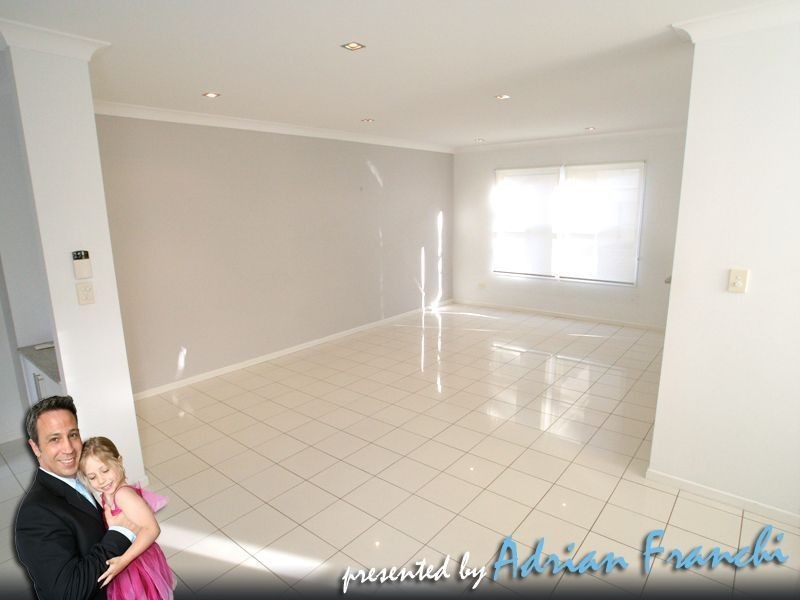 12 Gregory St, Taringa QLD 4068
